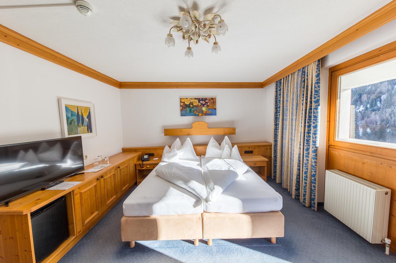 Hotel Karl Schranz Санкт-Антон-ам-Арльберг Екстер'єр фото