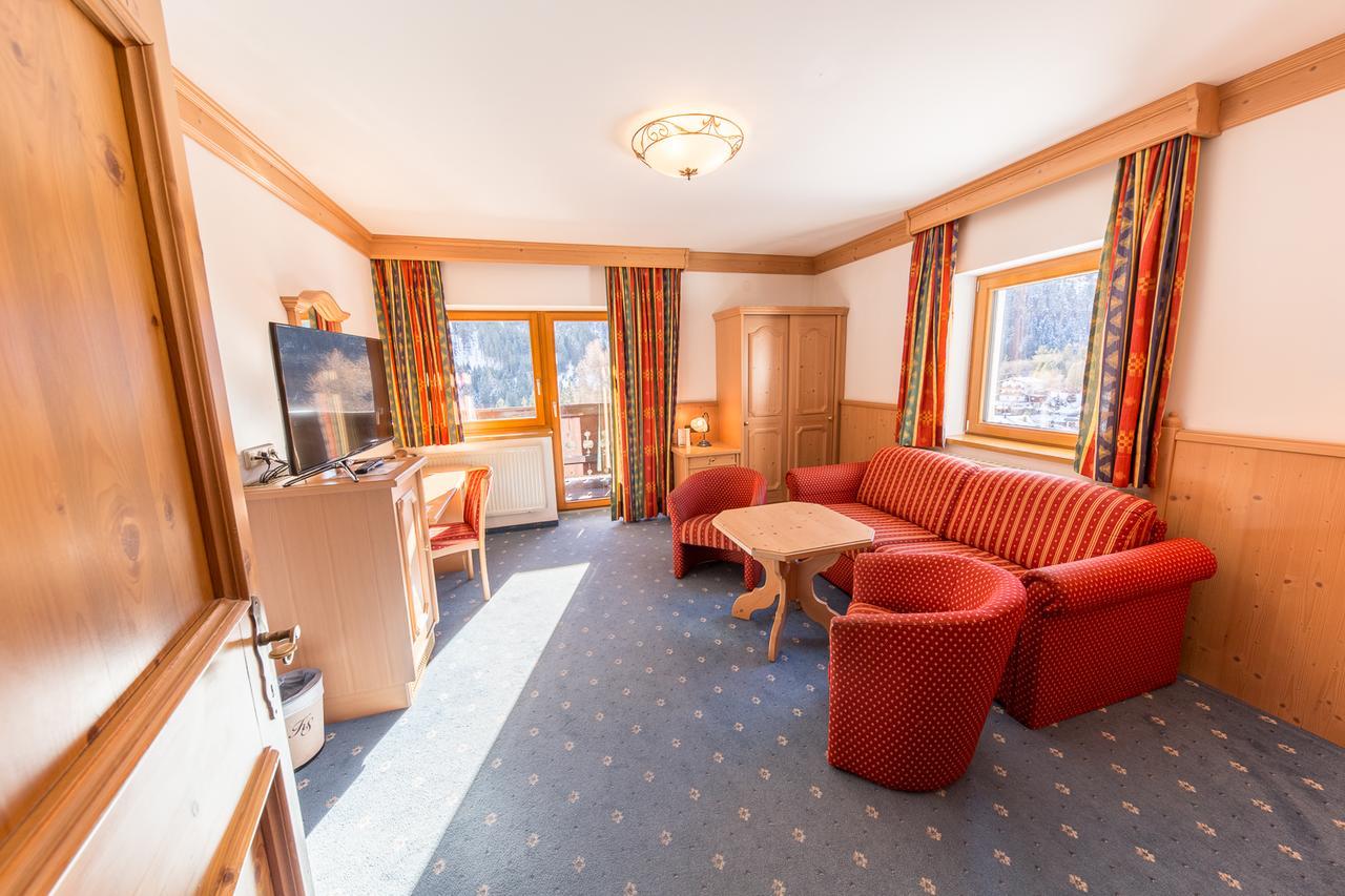 Hotel Karl Schranz Санкт-Антон-ам-Арльберг Екстер'єр фото