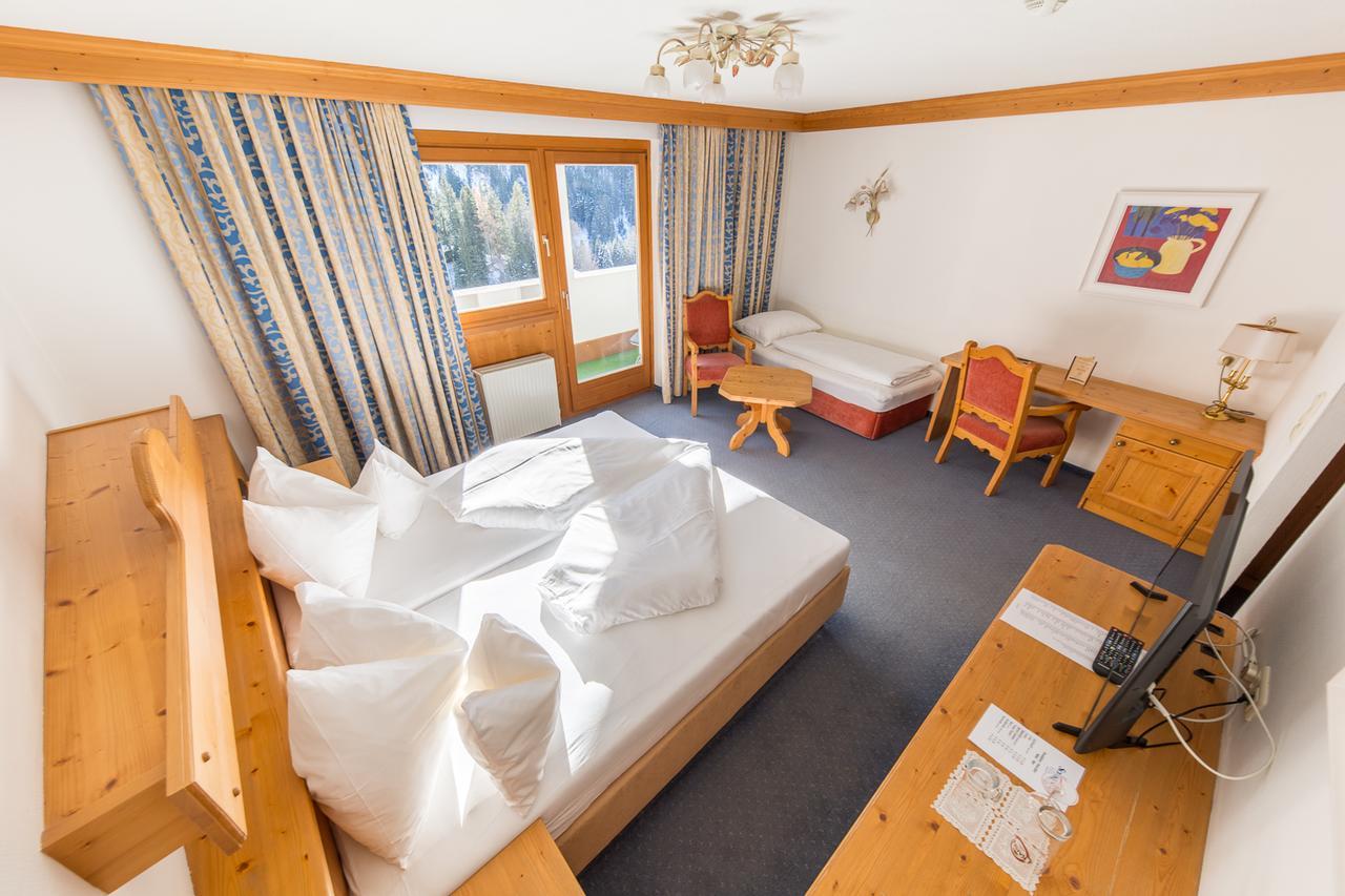 Hotel Karl Schranz Санкт-Антон-ам-Арльберг Екстер'єр фото