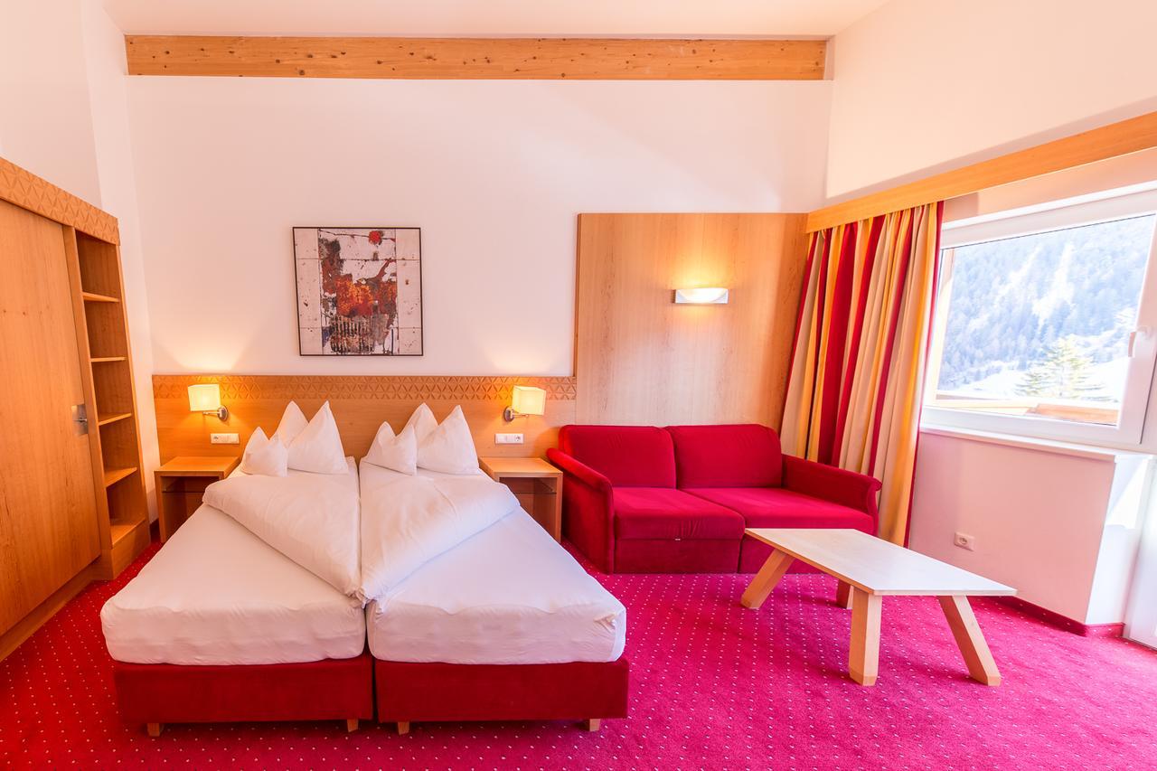 Hotel Karl Schranz Санкт-Антон-ам-Арльберг Екстер'єр фото